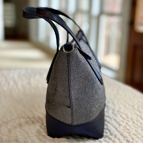 Kate Spade New York Lola Glitter Small Satchel GUC Silver & Navy Crisp Cute Read - Picture 6 of 11
